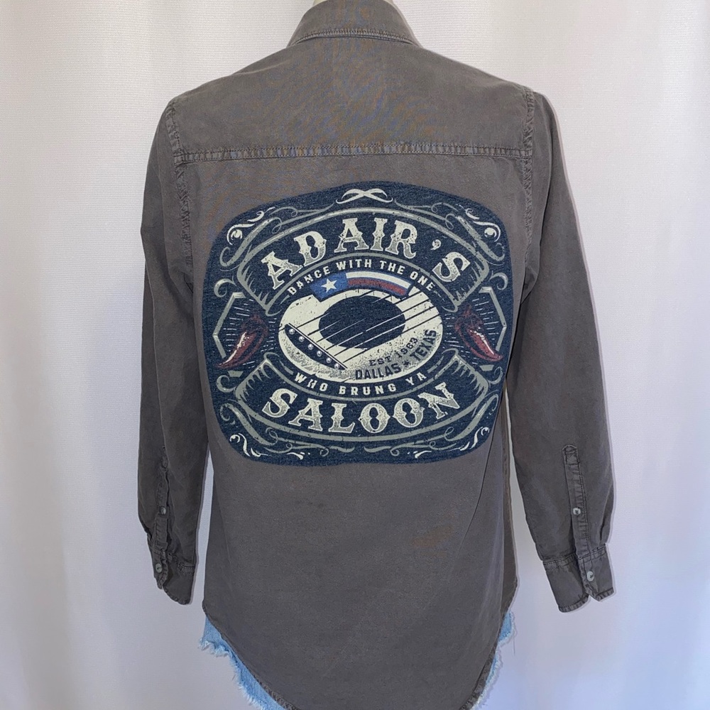 ADAIR’S SALOON DALLAS TEXAS GRAPHIC BACK SHIRT